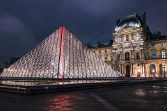 Paris-Louvre-with-pyramid
